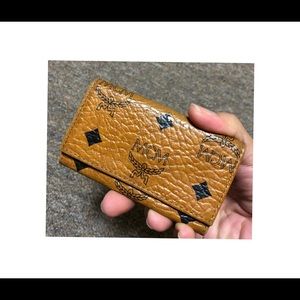 mcm key case